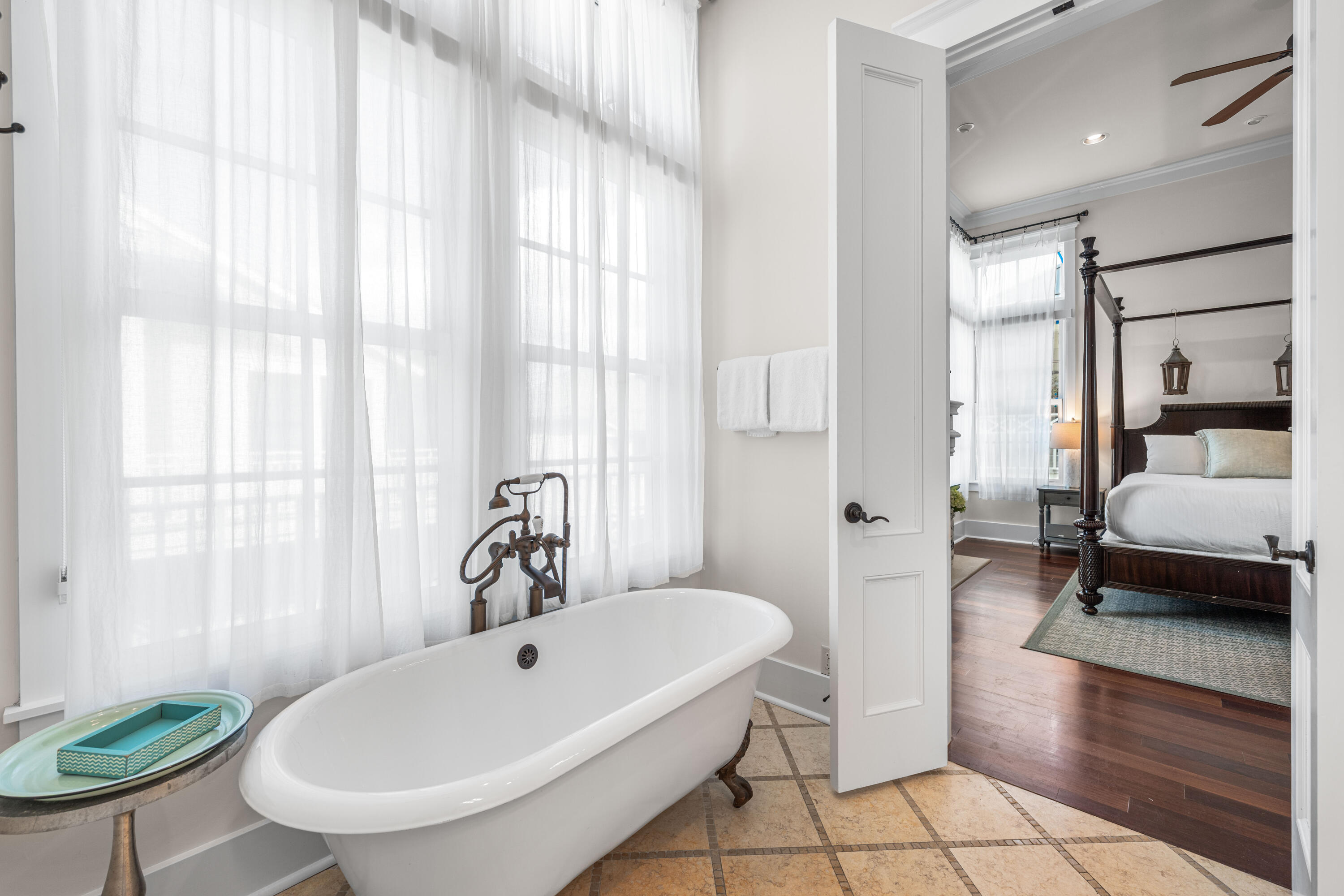 81 Western Lake Drive