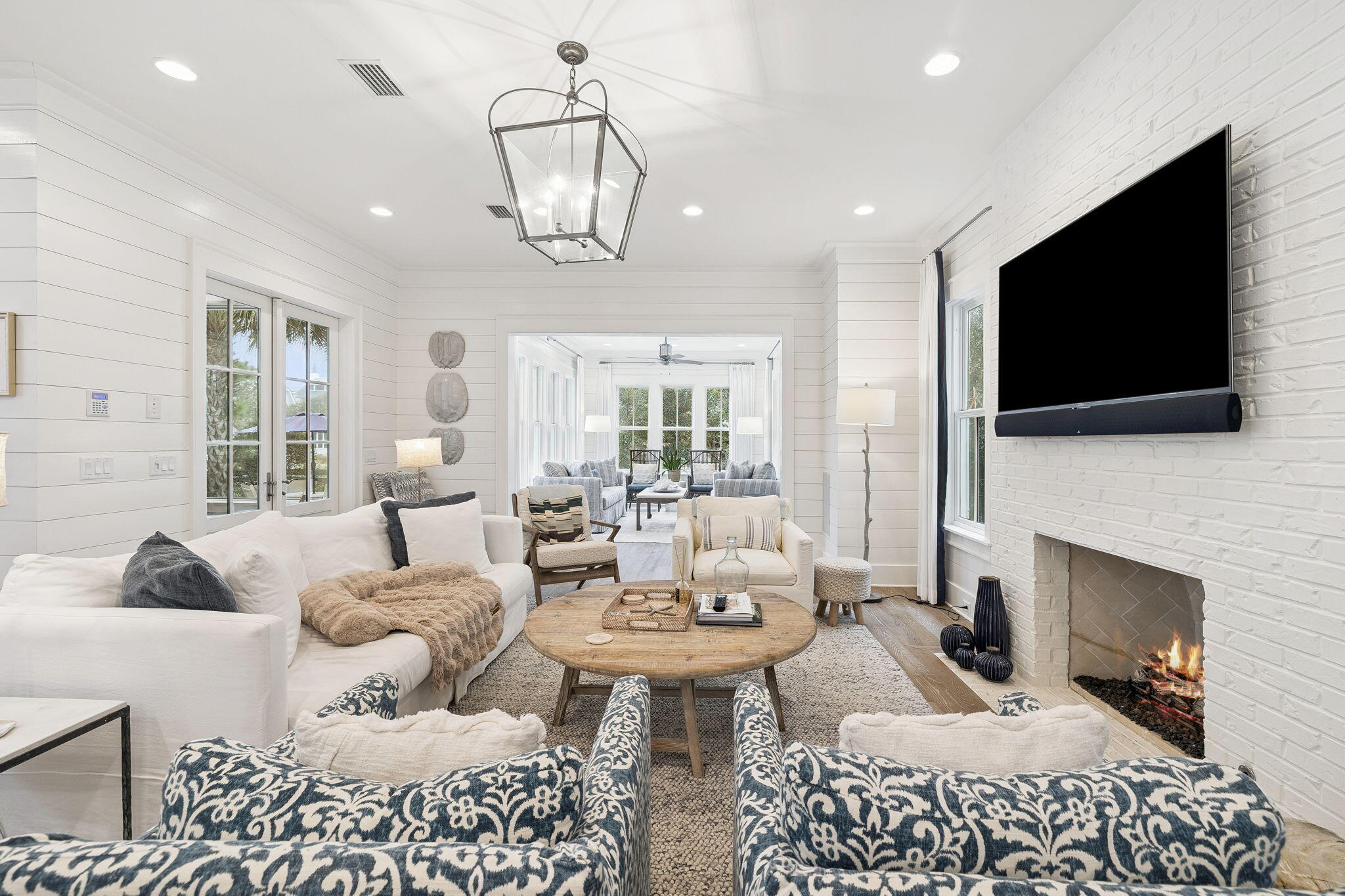 17 Compass Point Way