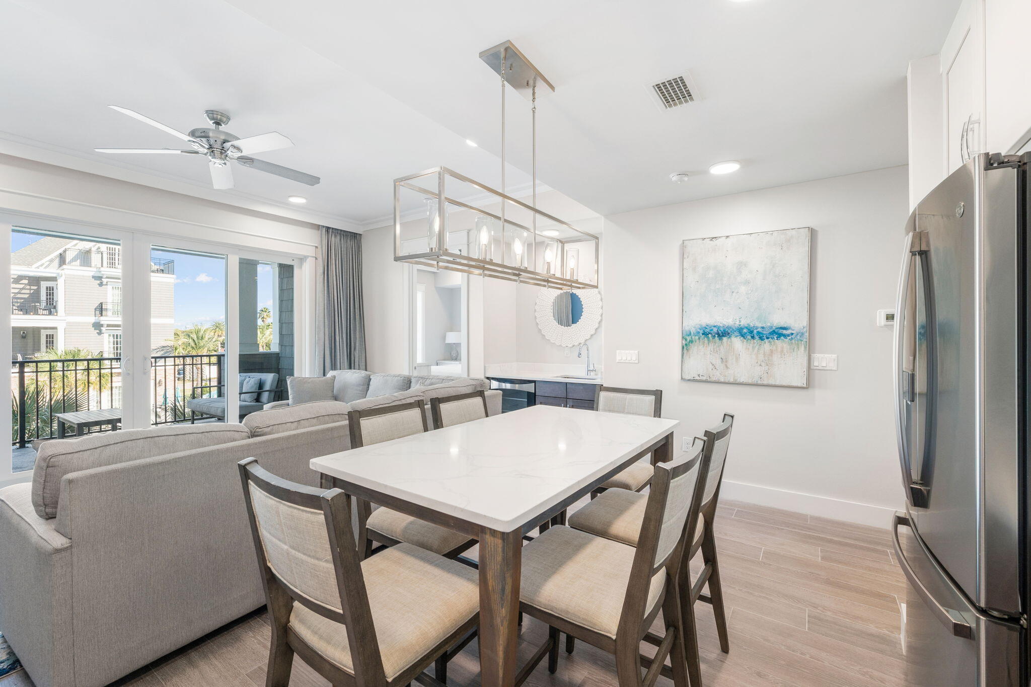 201 Henderson Resort Way 2104