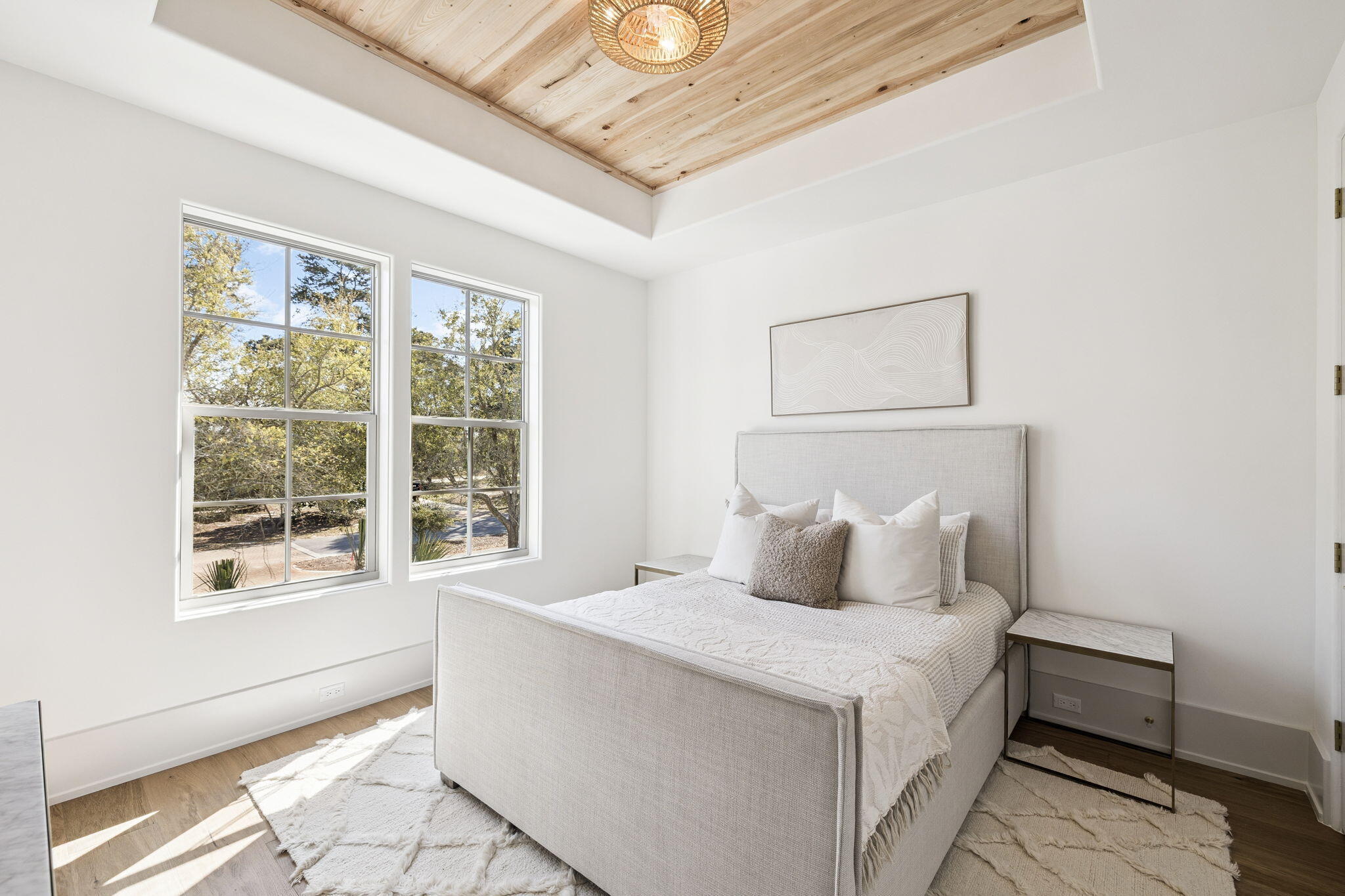 28 E Willow Mist Road