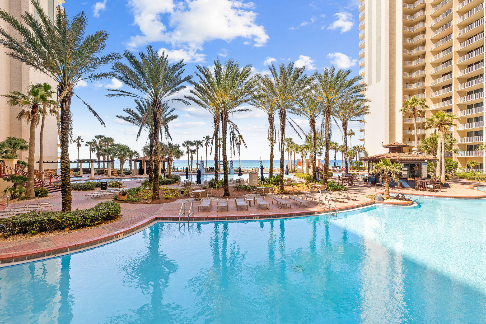 9900 S Thomas Drive UNIT 2011