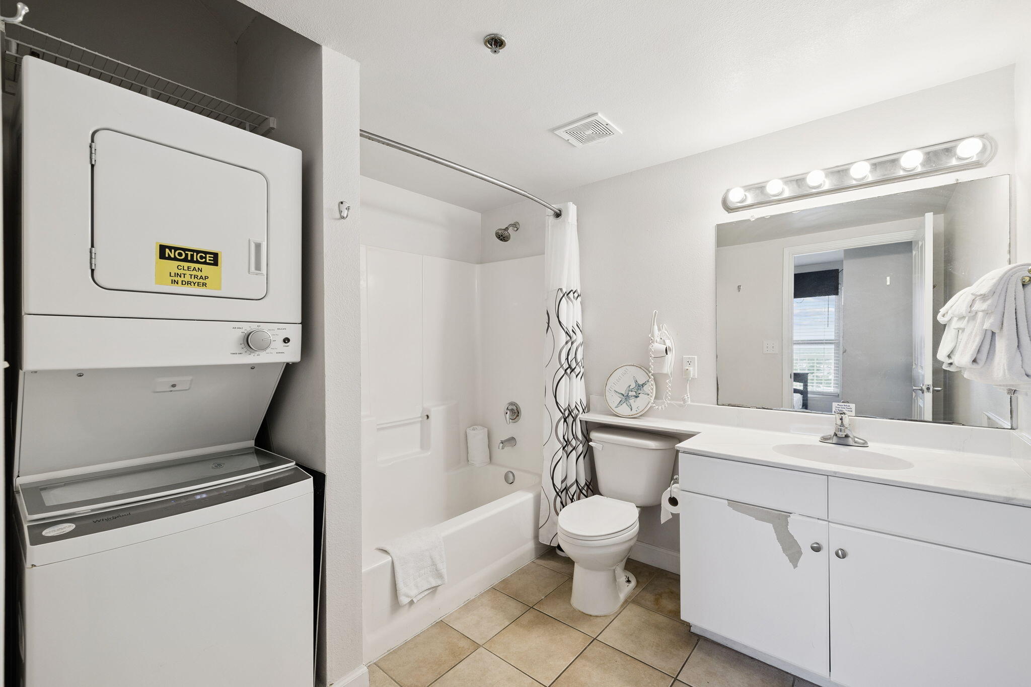 9900 S Thomas Drive UNIT 2011