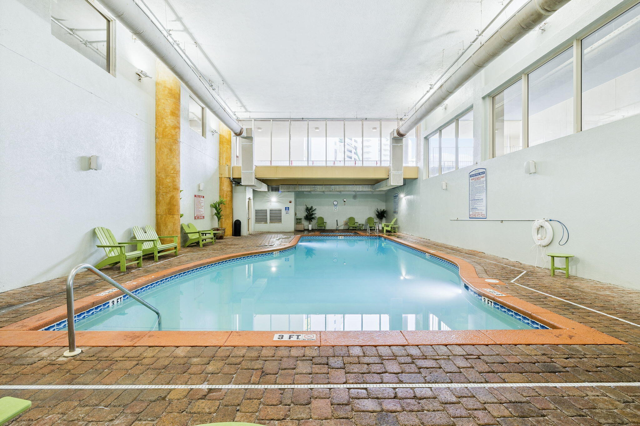 9900 S Thomas Drive UNIT 2011