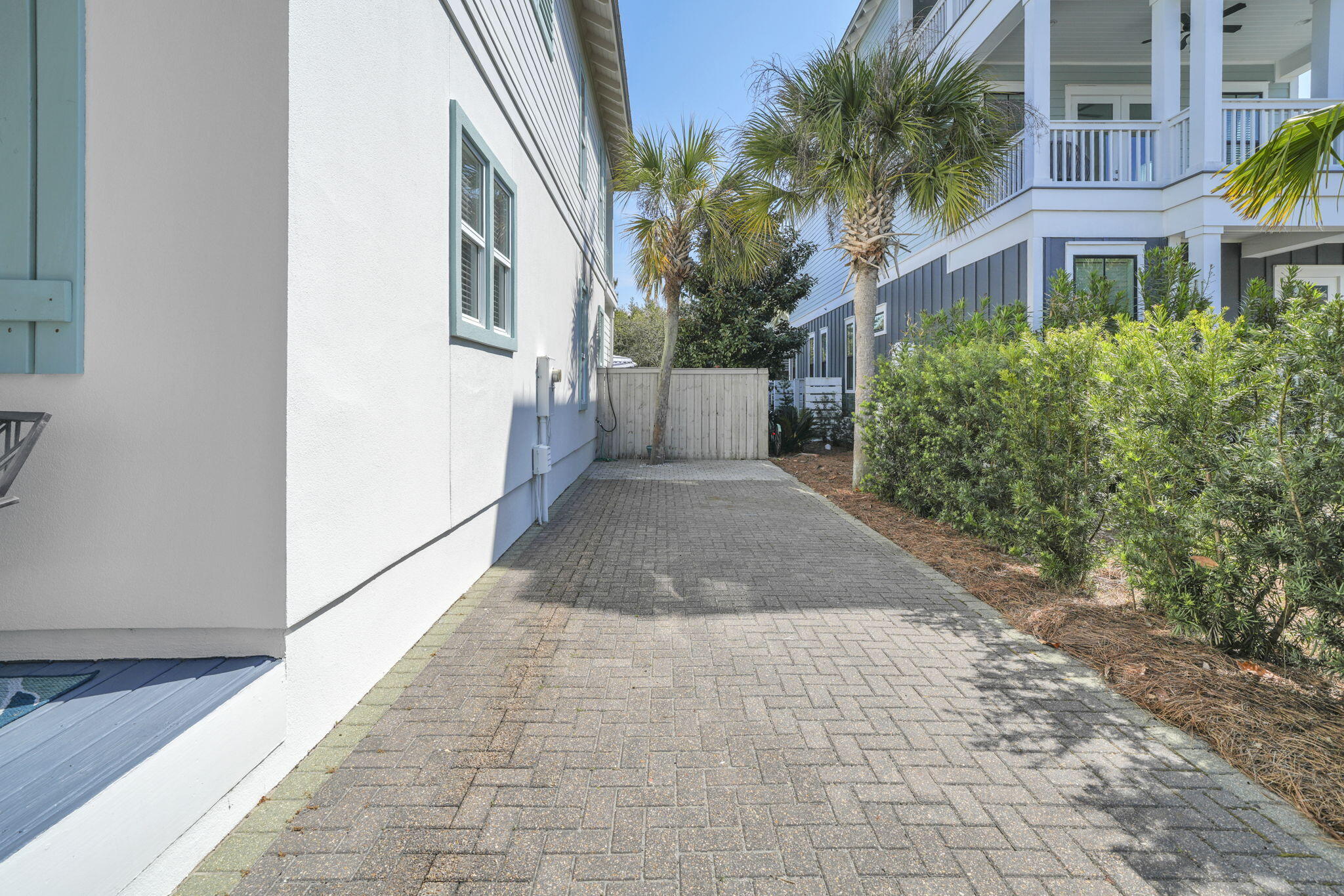 72 W Blue Crab Loop