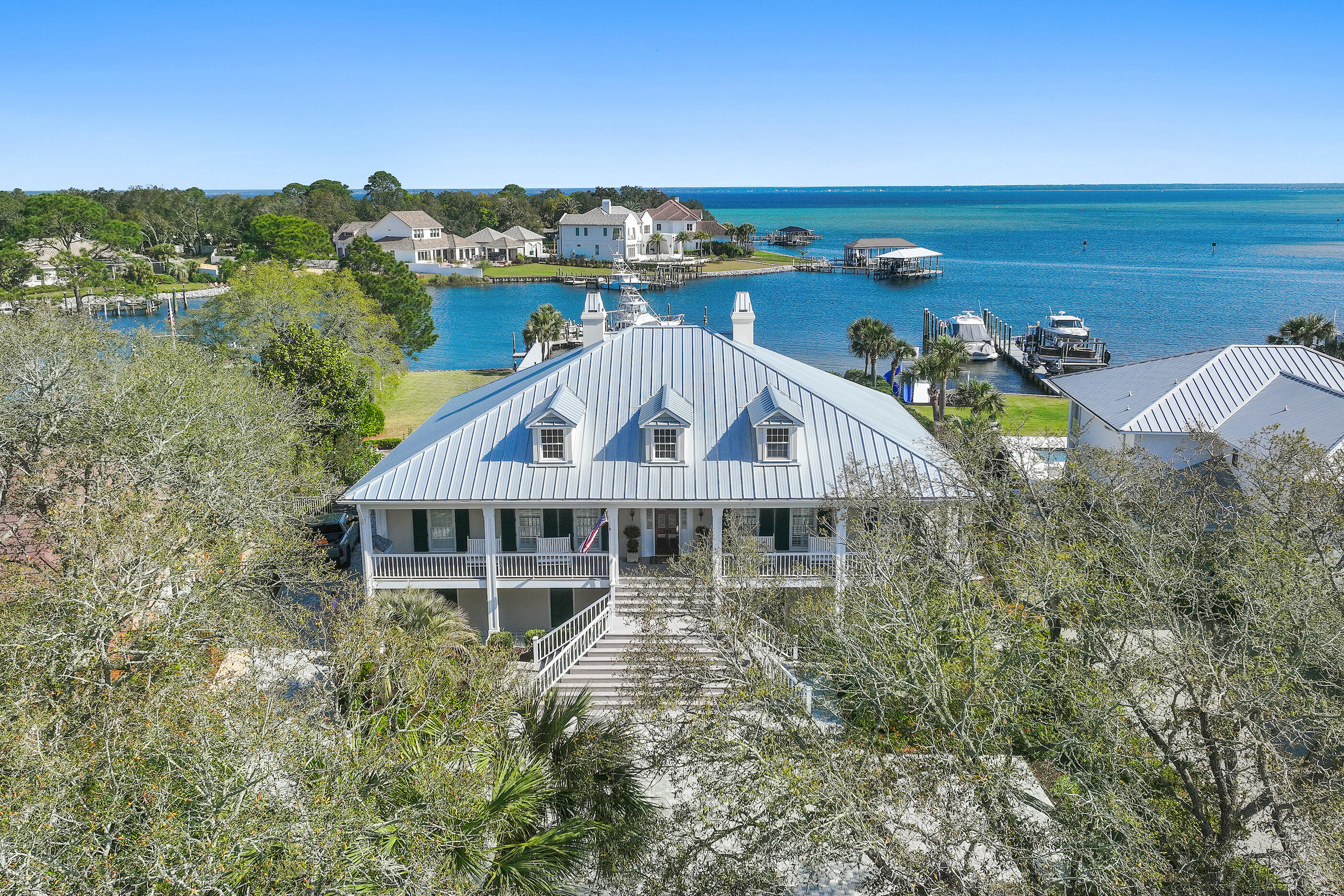 124 Indian Bayou Drive