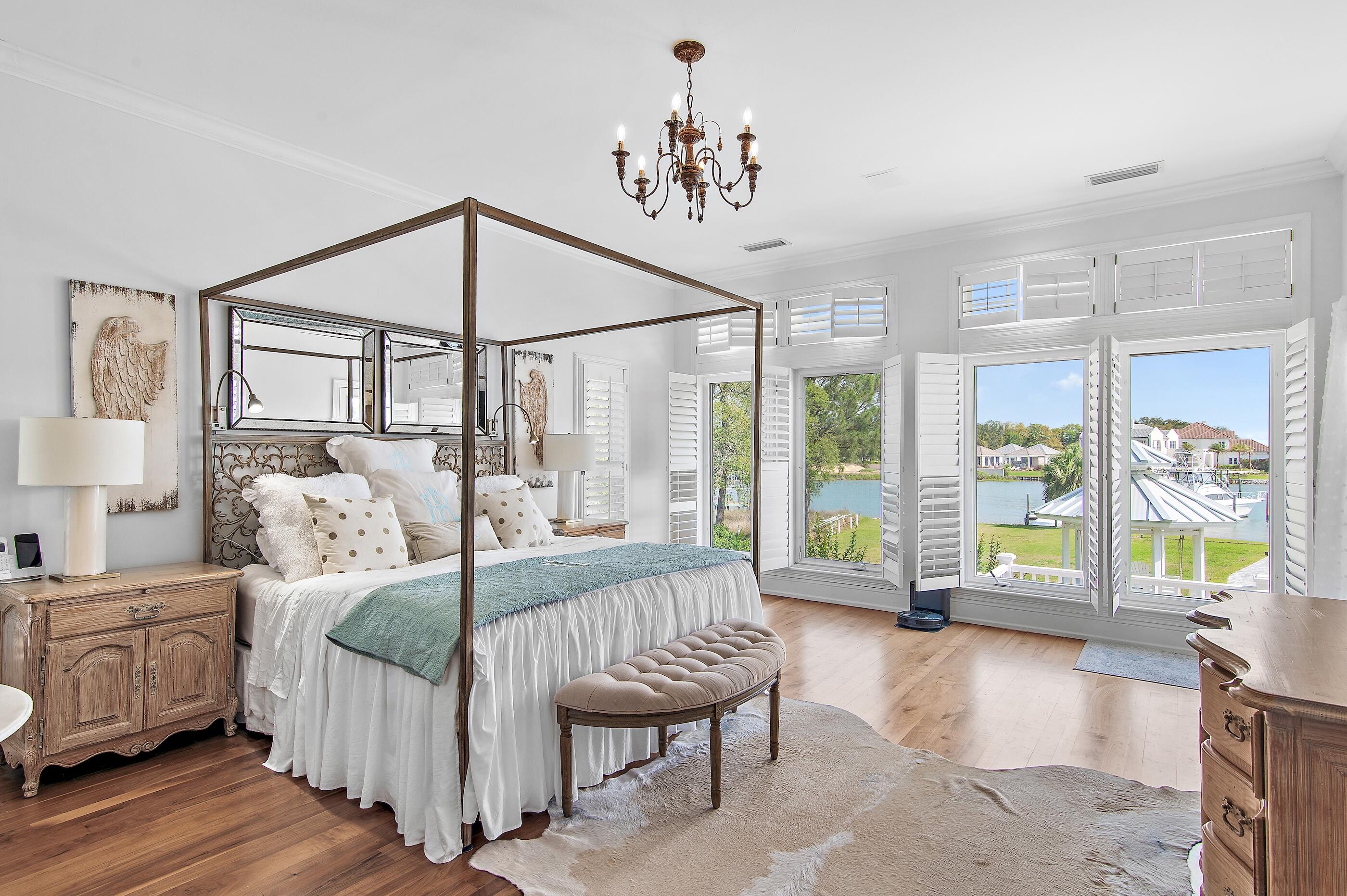 124 Indian Bayou Drive
