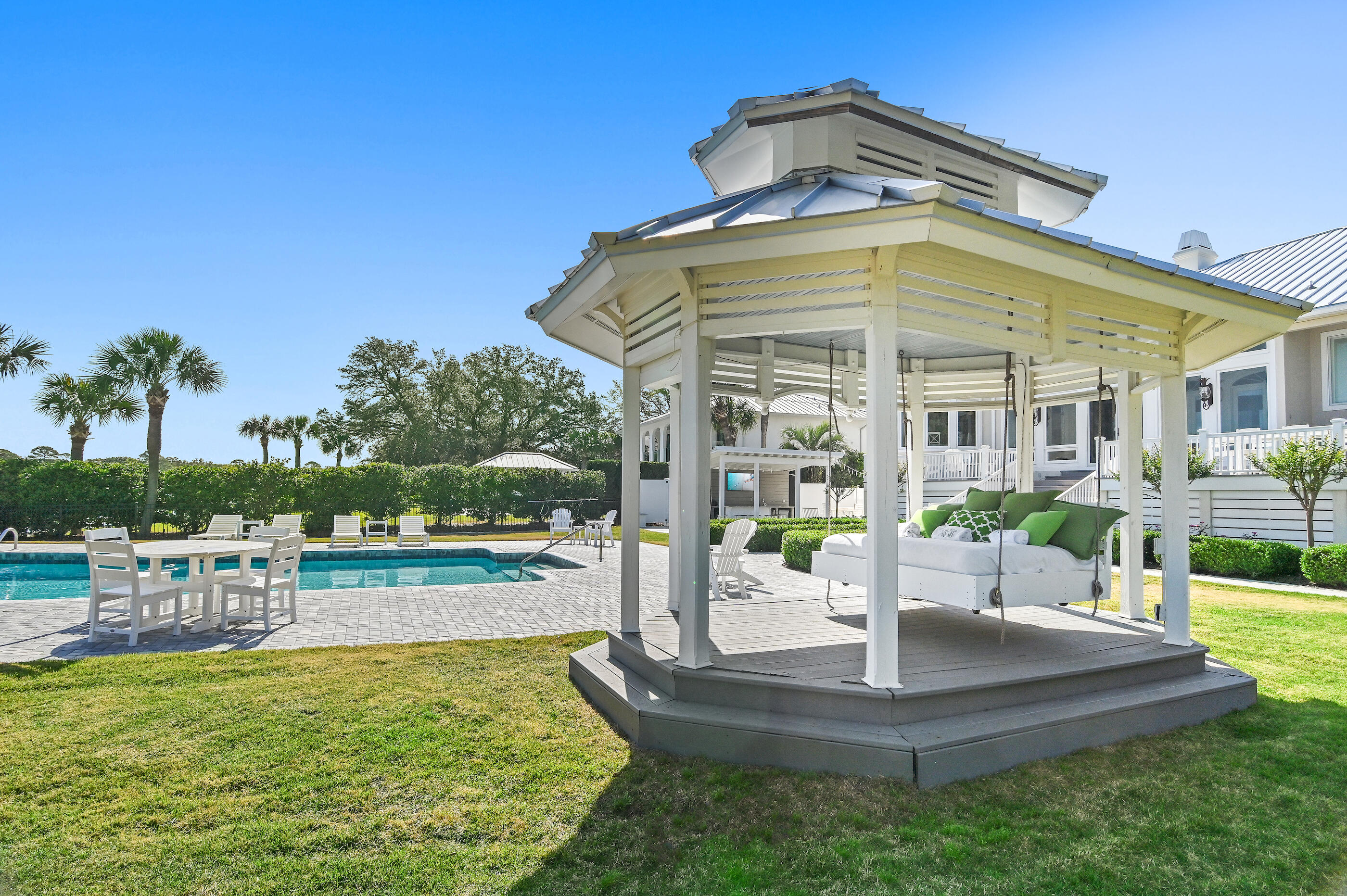 124 Indian Bayou Drive