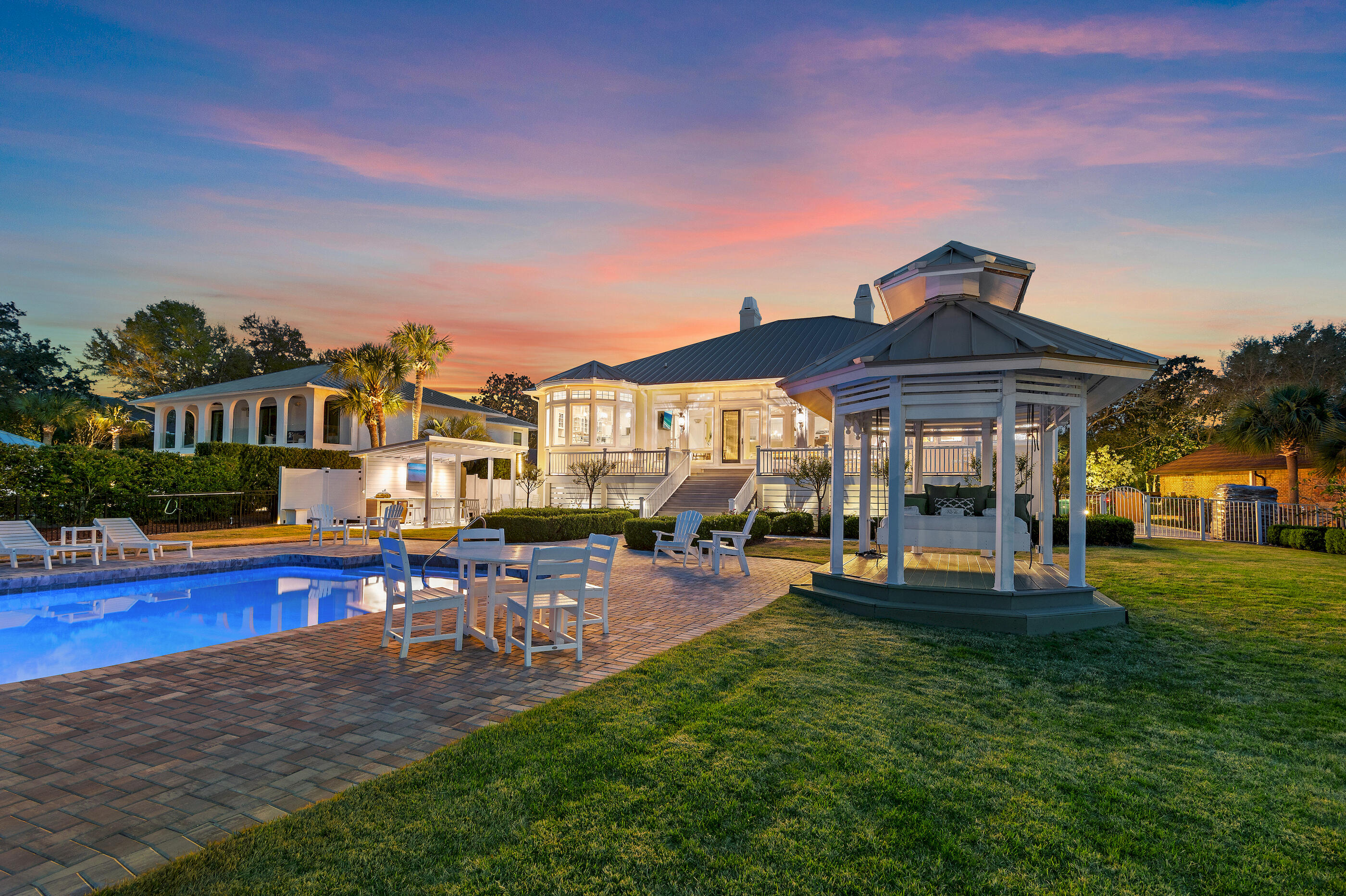 124 Indian Bayou Drive