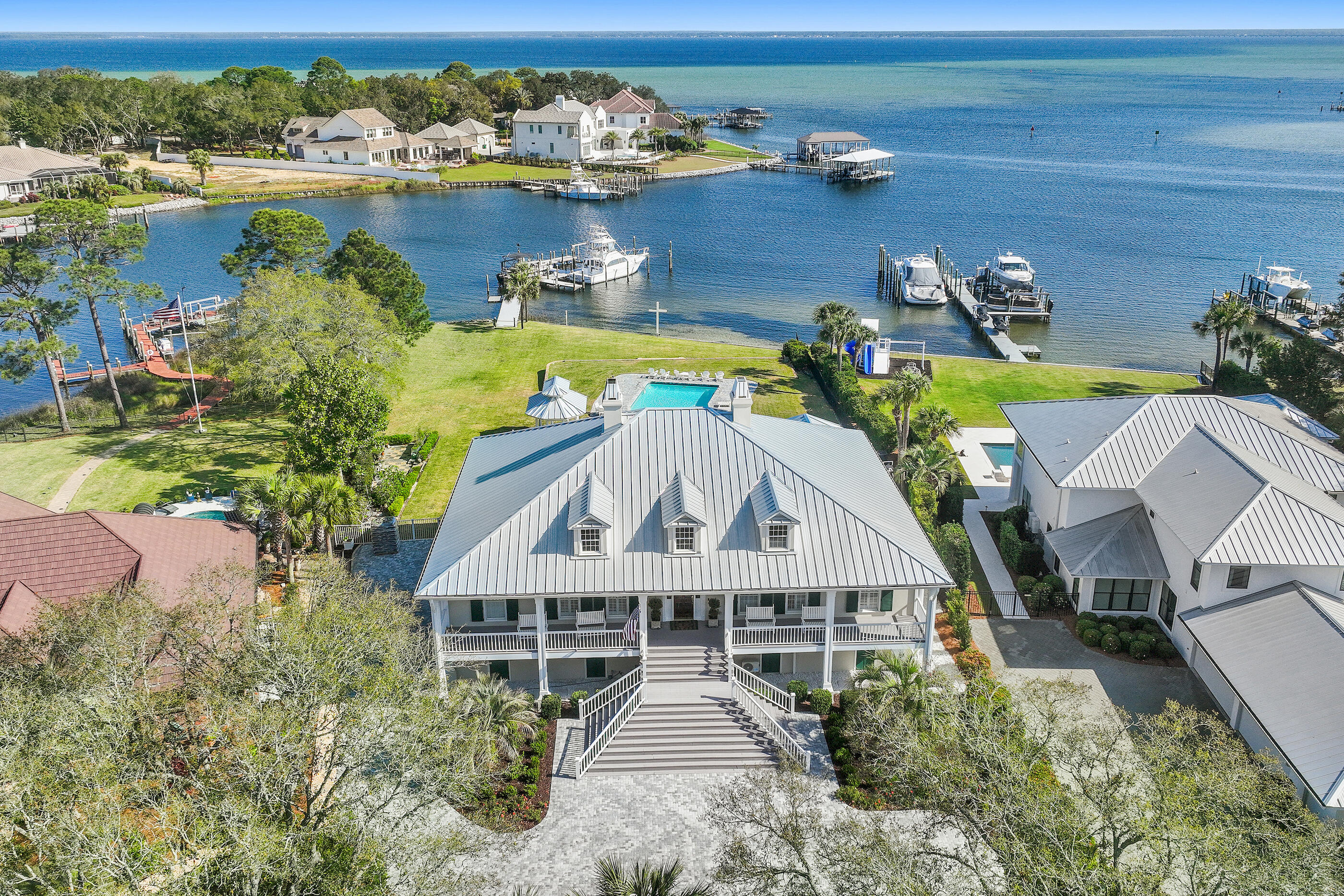 124 Indian Bayou Drive