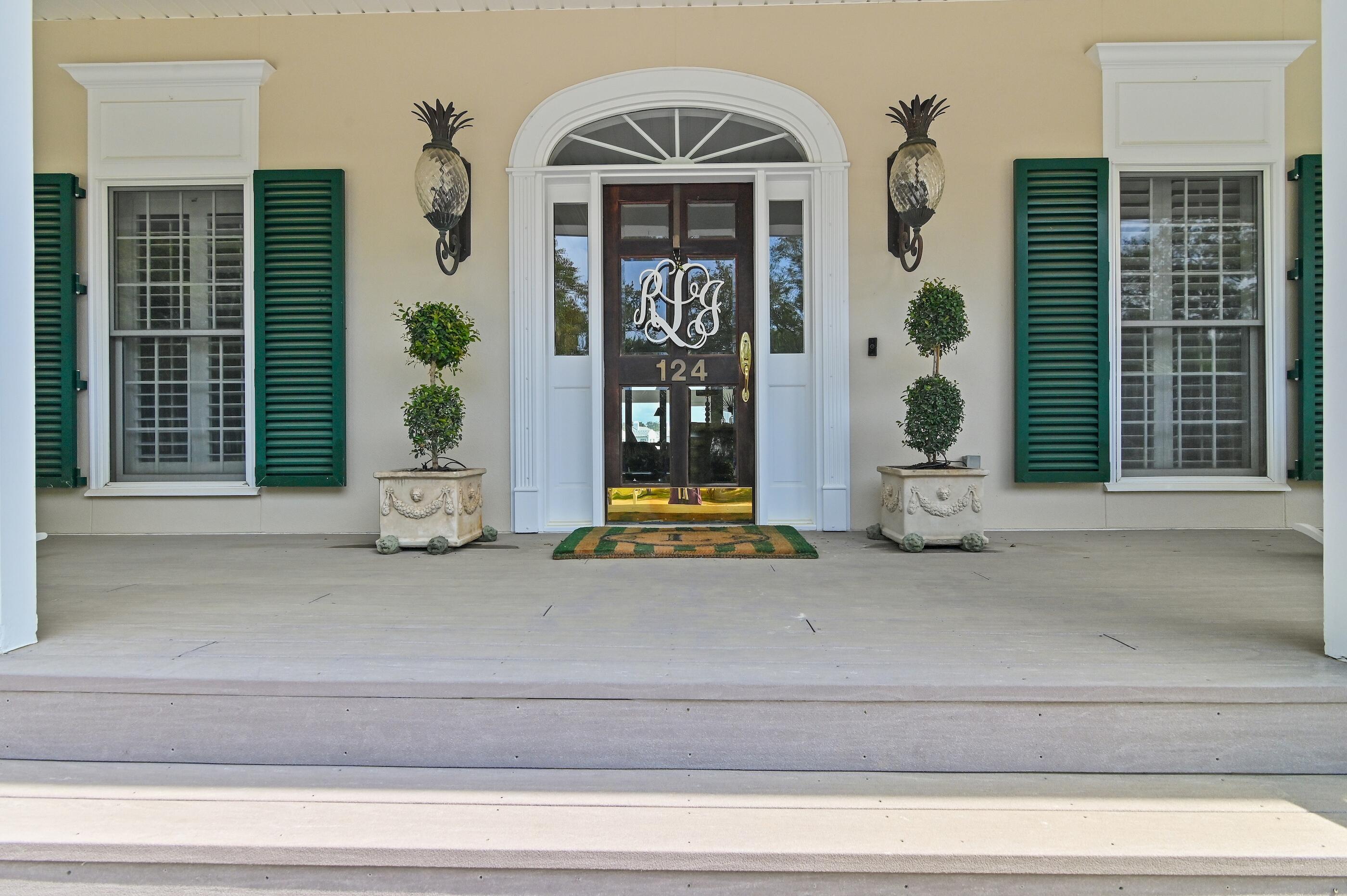 124 Indian Bayou Drive