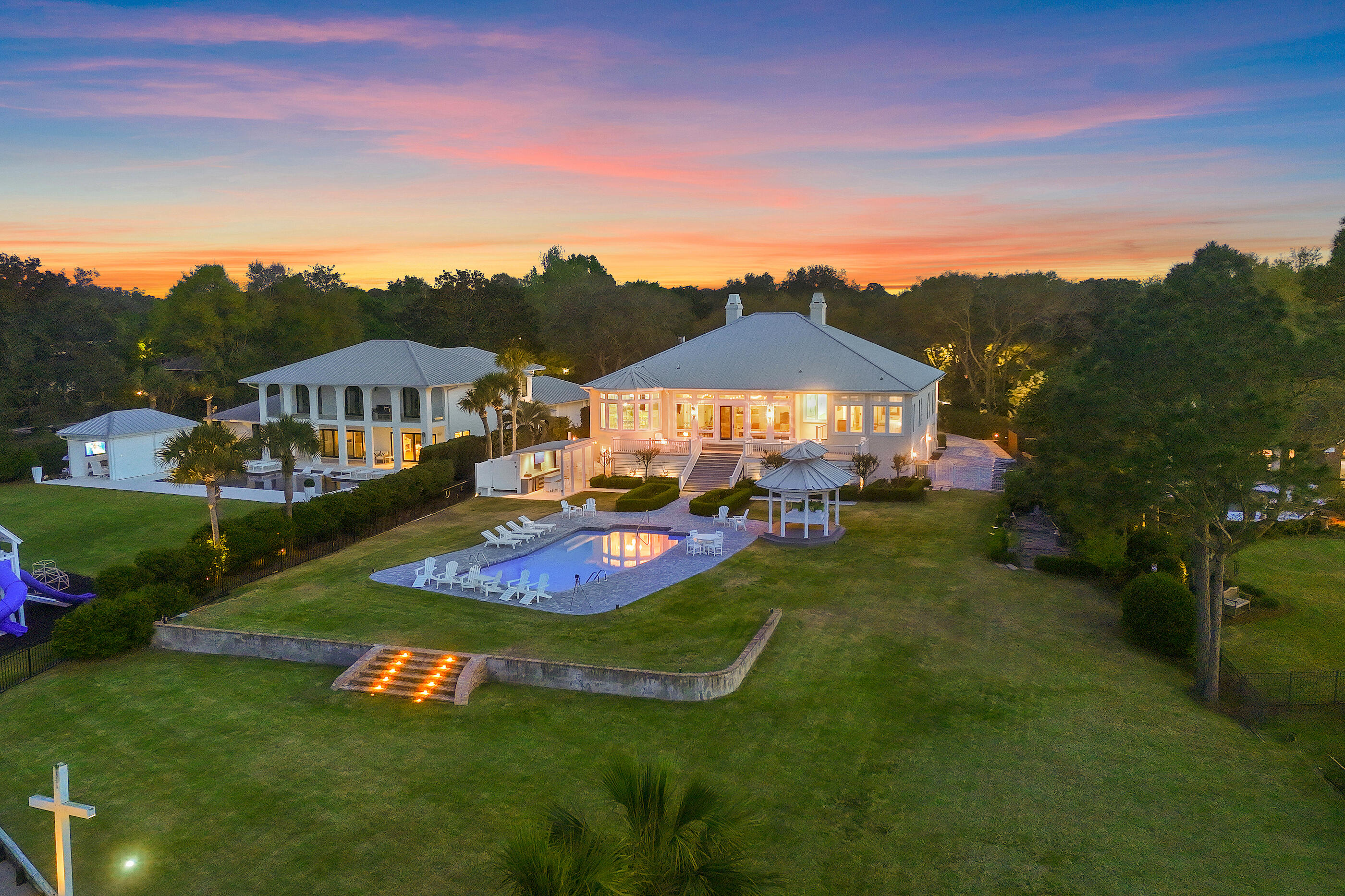 124 Indian Bayou Drive
