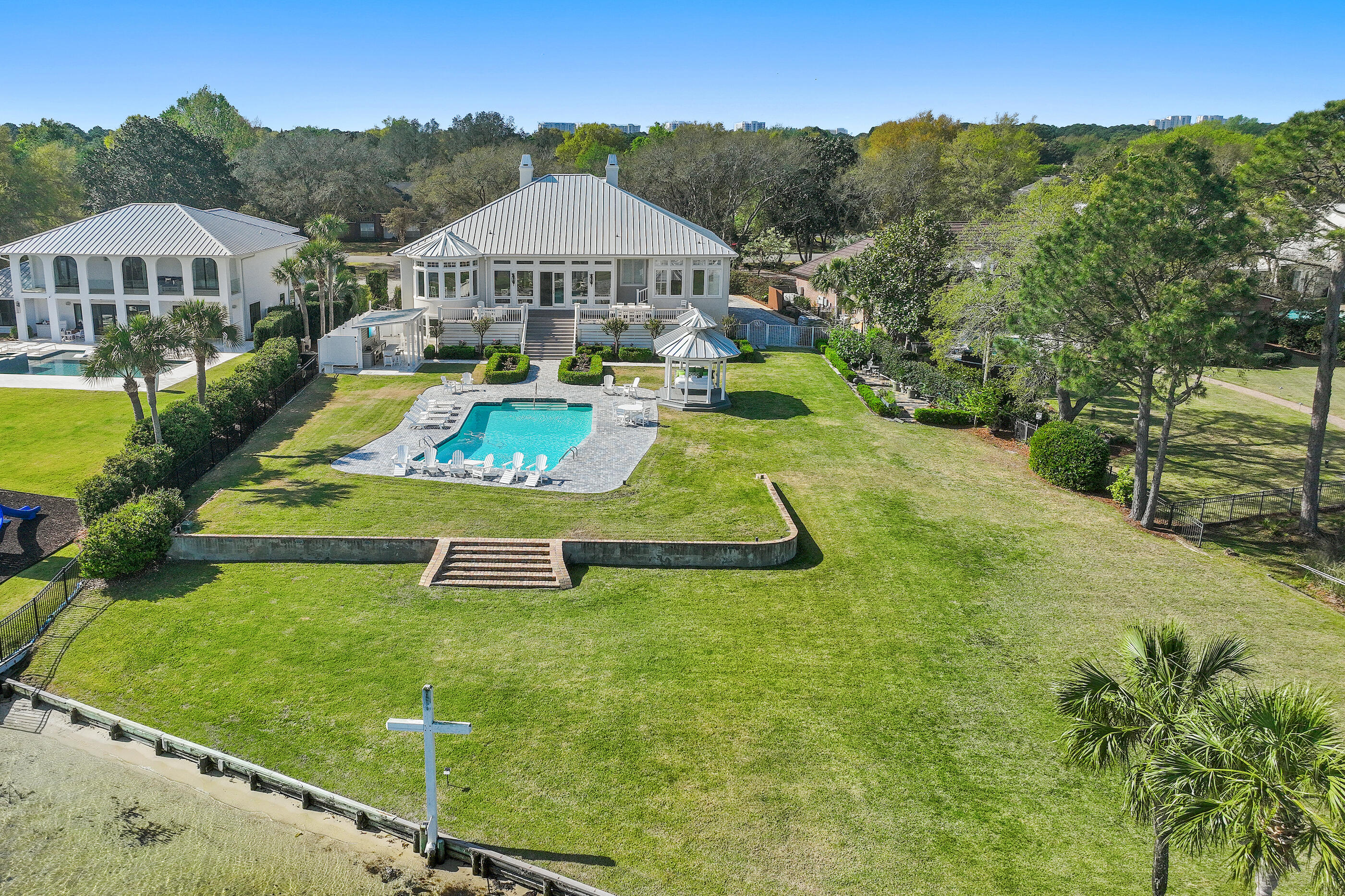 124 Indian Bayou Drive