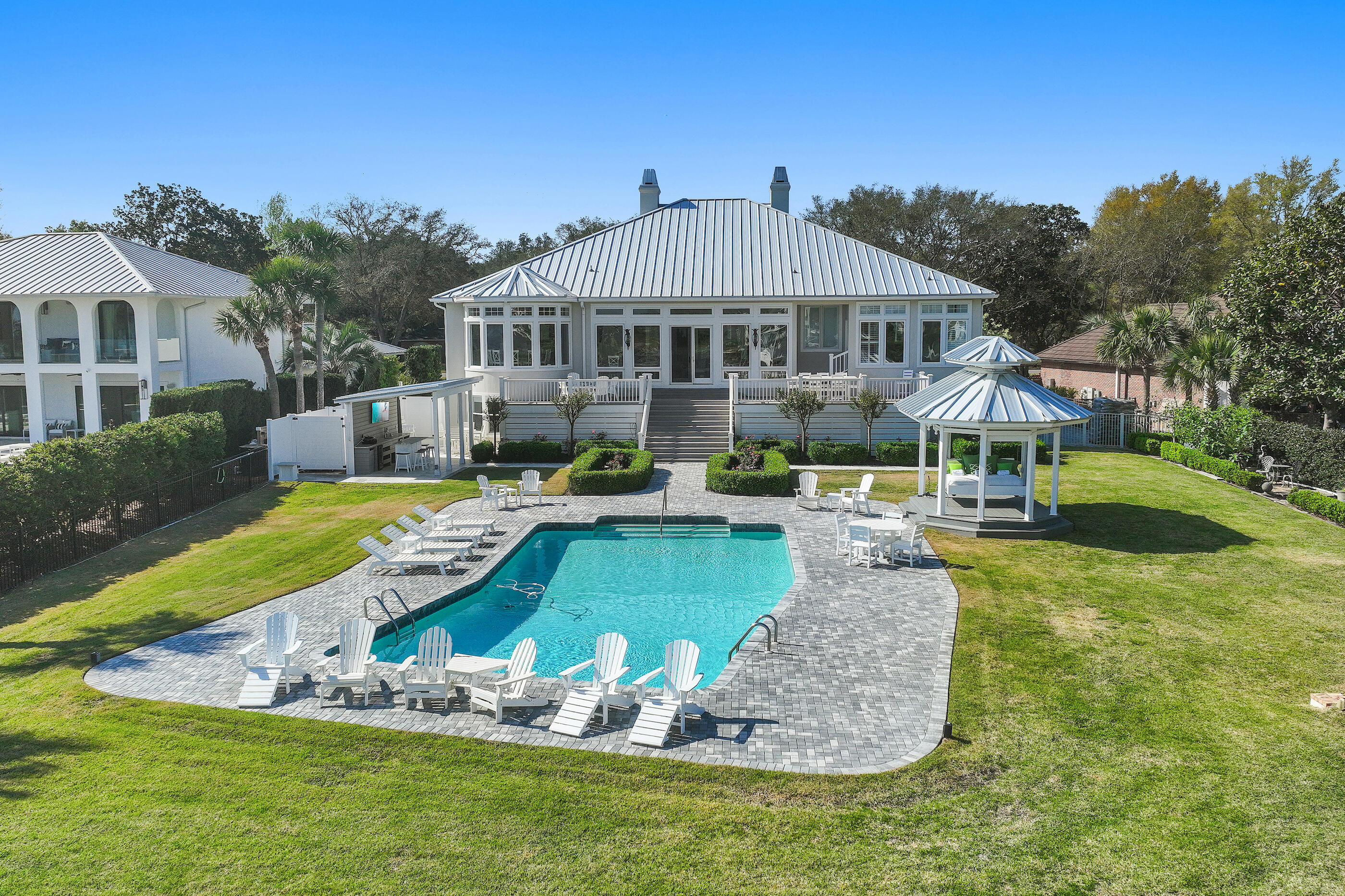 124 Indian Bayou Drive