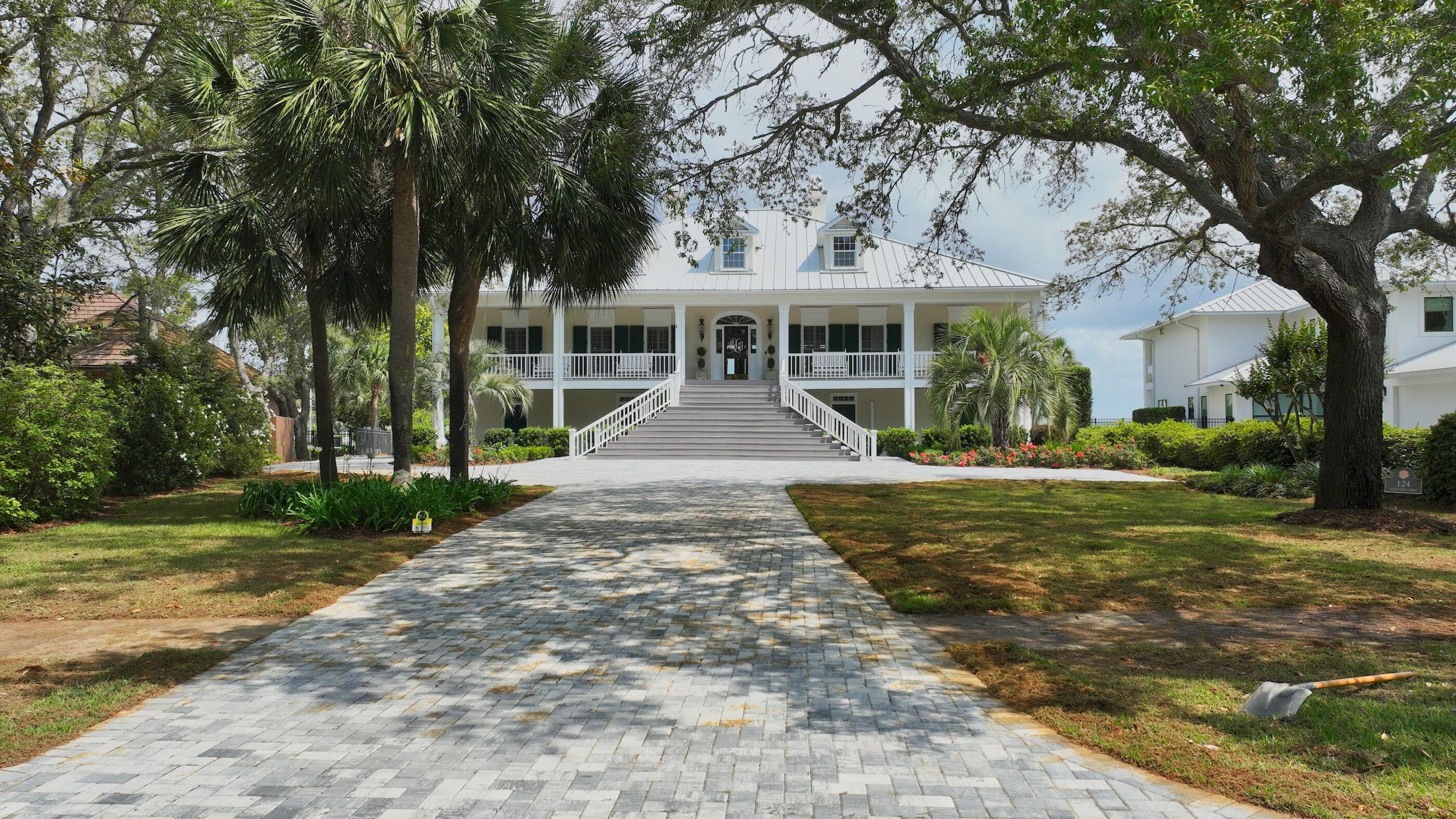 124 Indian Bayou Drive