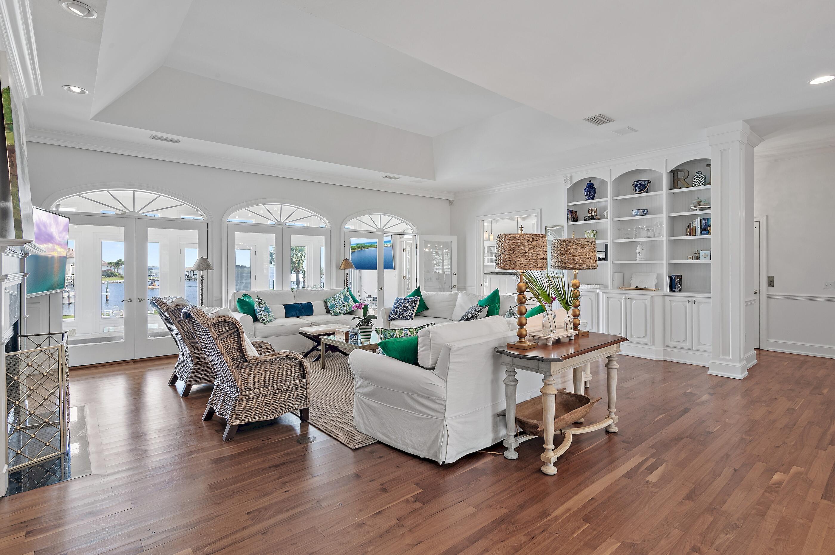124 Indian Bayou Drive