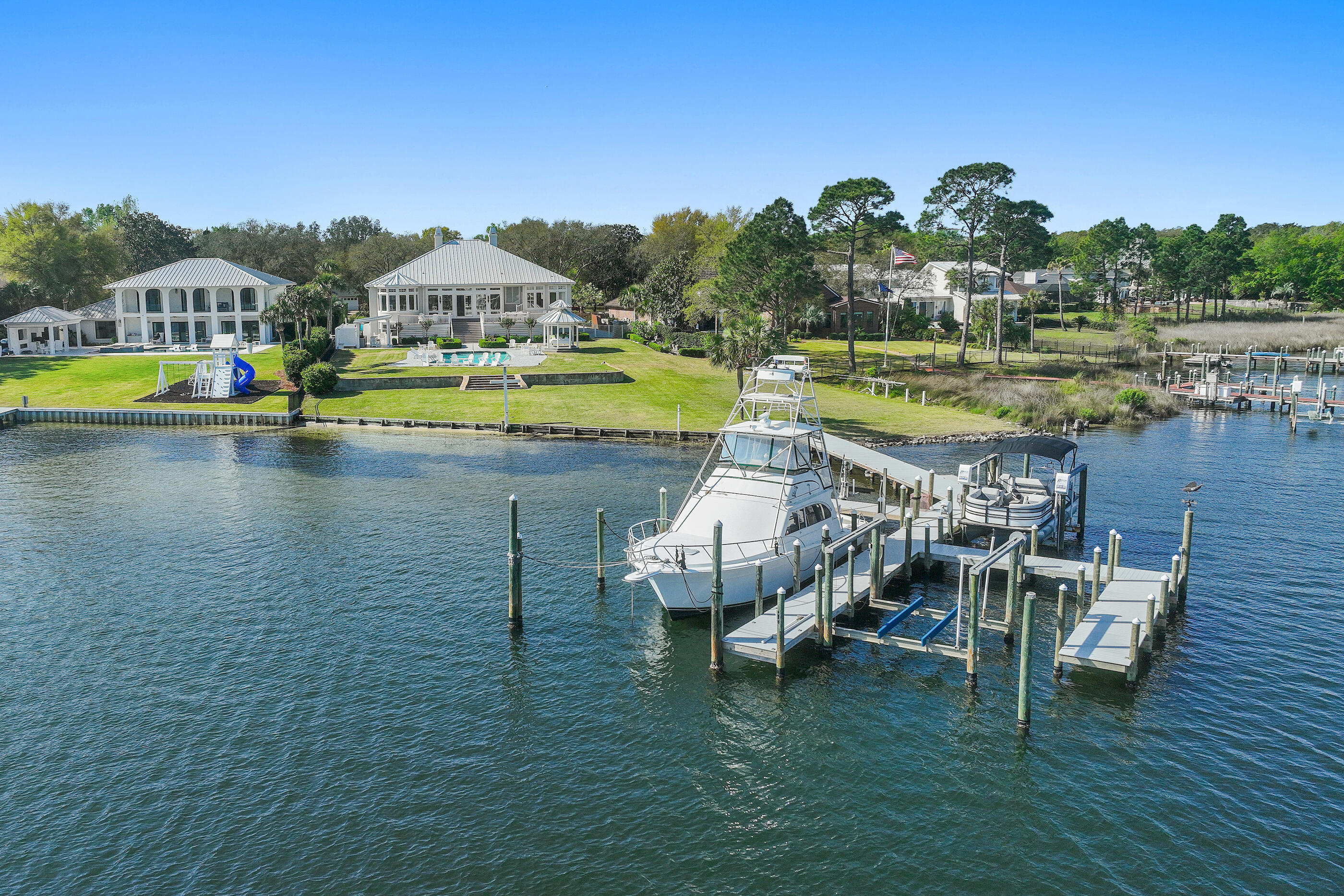 124 Indian Bayou Drive
