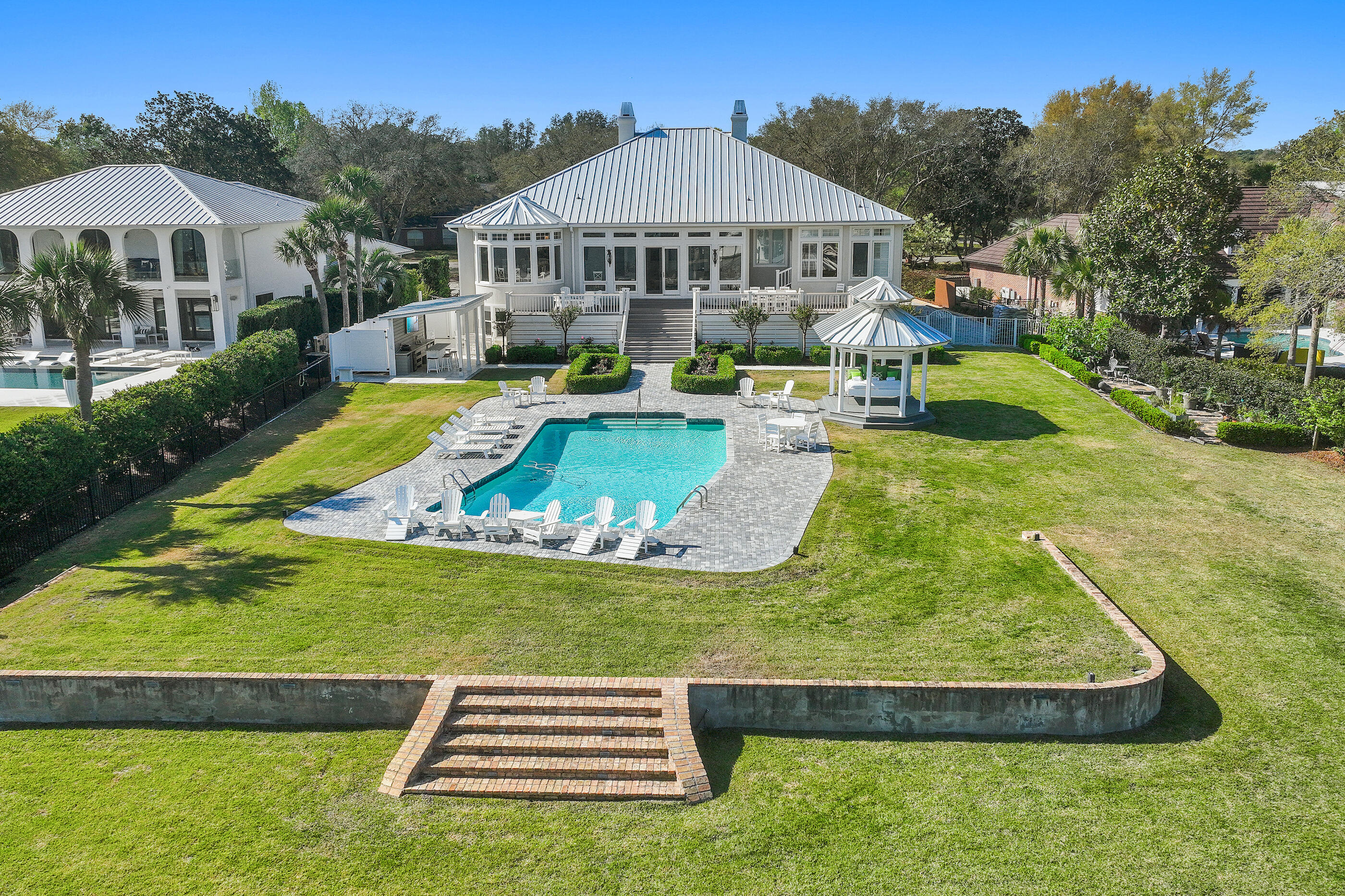 124 Indian Bayou Drive