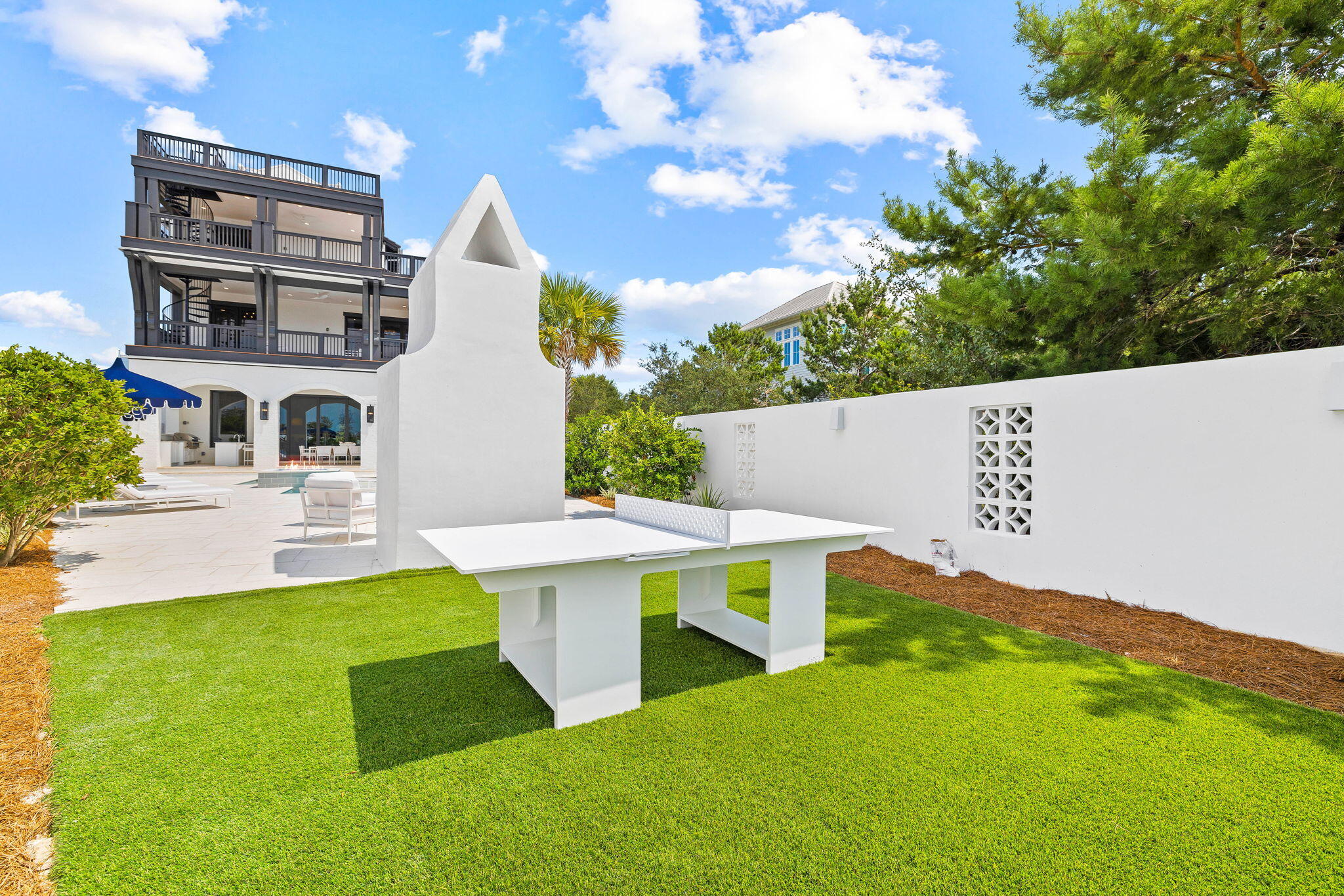 48 Paradise By The Sea Boulevard