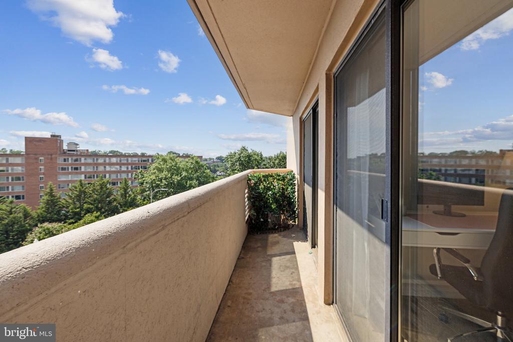 1301 N COURTHOUSE ROAD 602