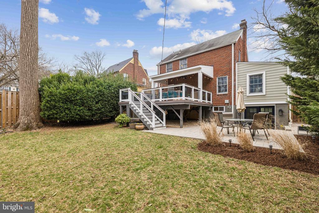 3808 N PERSHING DRIVE