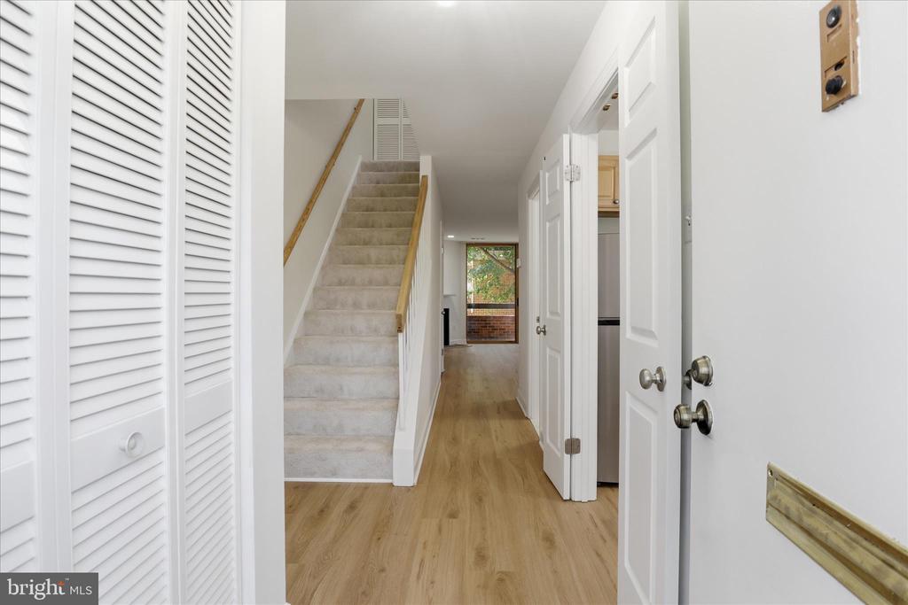 656 15TH STREET S Unit: 2