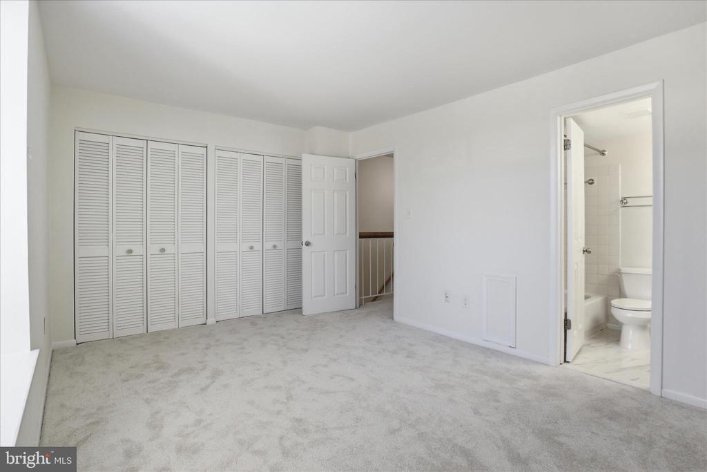 656 15TH STREET S Unit: 2