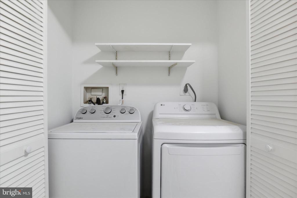 656 15TH STREET S Unit: 2