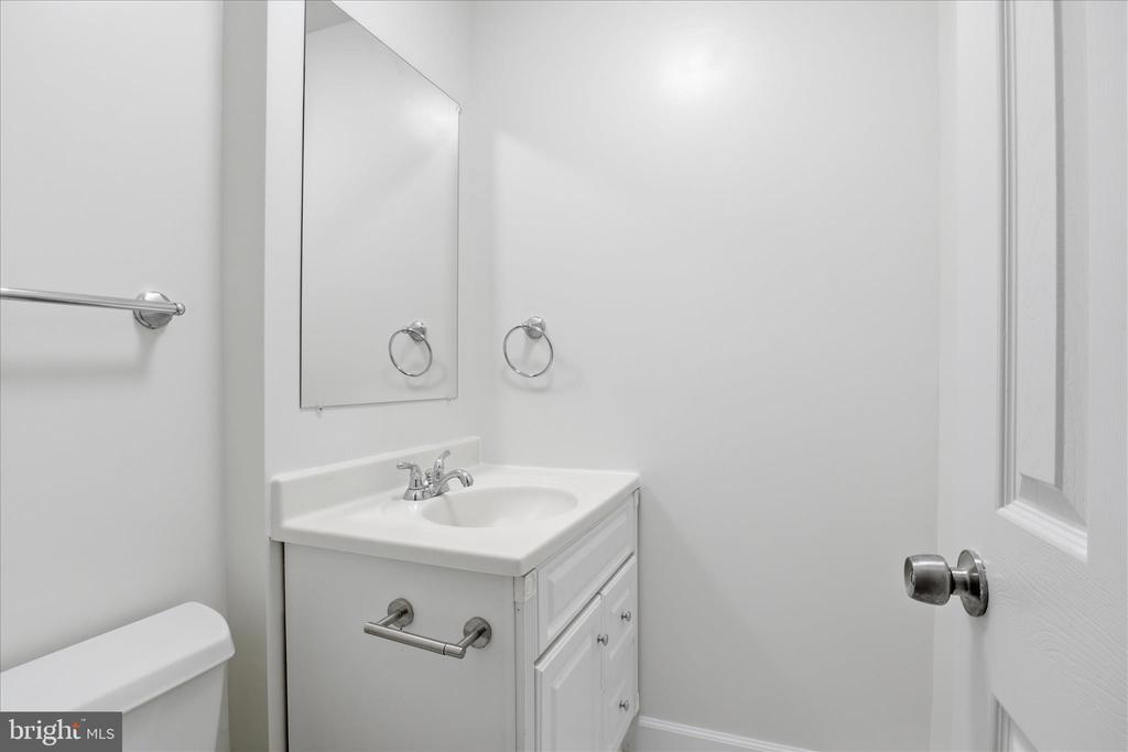656 15TH STREET S Unit: 2