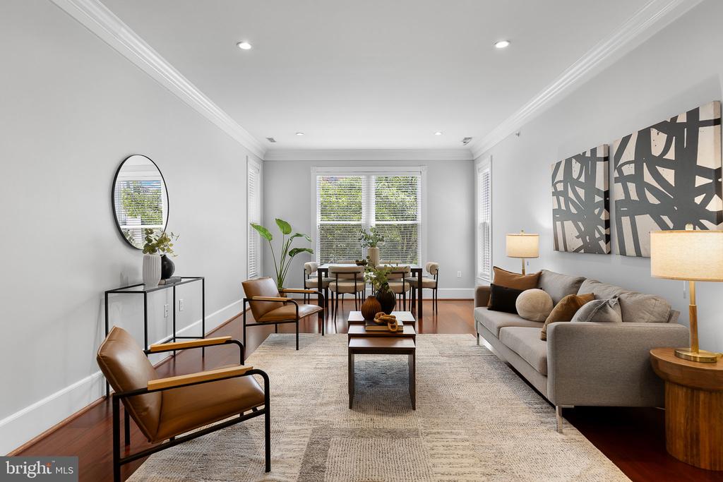 910 POWHATAN STREET Unit: 201N