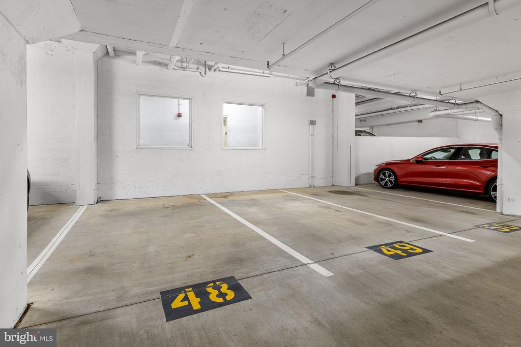 910 POWHATAN STREET Unit: 201N