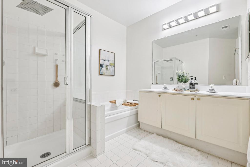 4681 LAWTON WAY Unit: 103