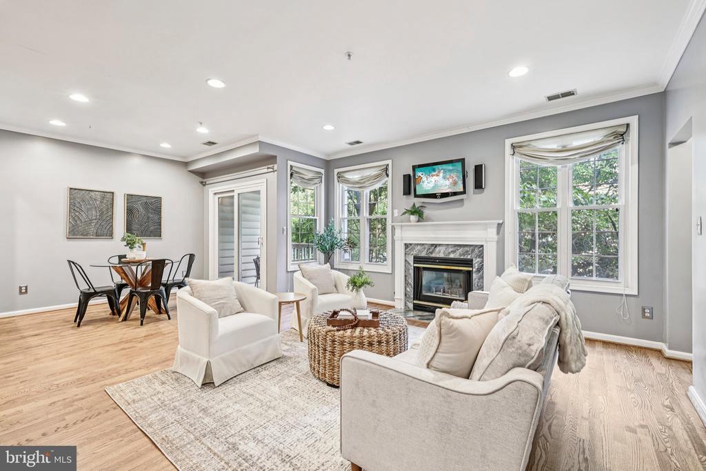 4681 LAWTON WAY Unit: 103