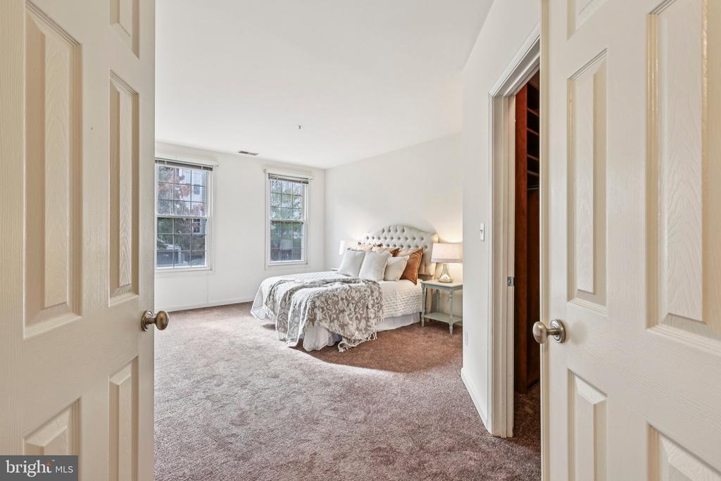 4681 LAWTON WAY Unit: 103