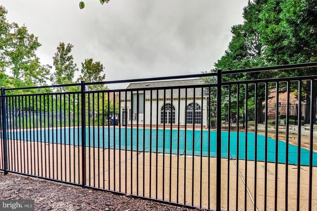 4681 LAWTON WAY Unit: 103
