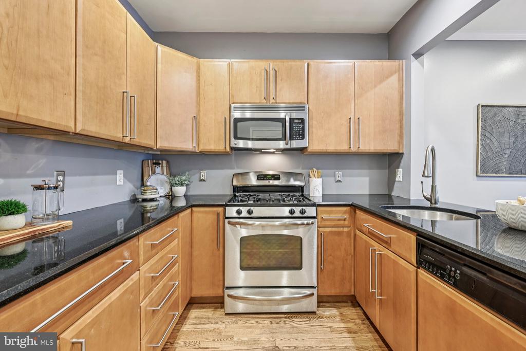 4681 LAWTON WAY Unit: 103