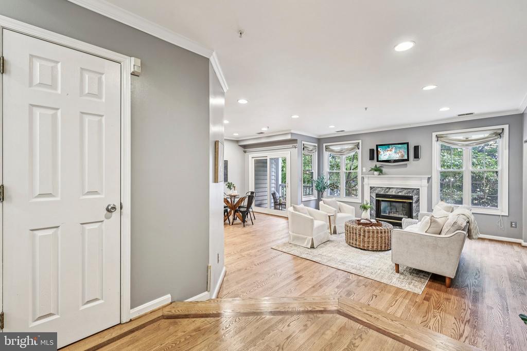 4681 LAWTON WAY Unit: 103