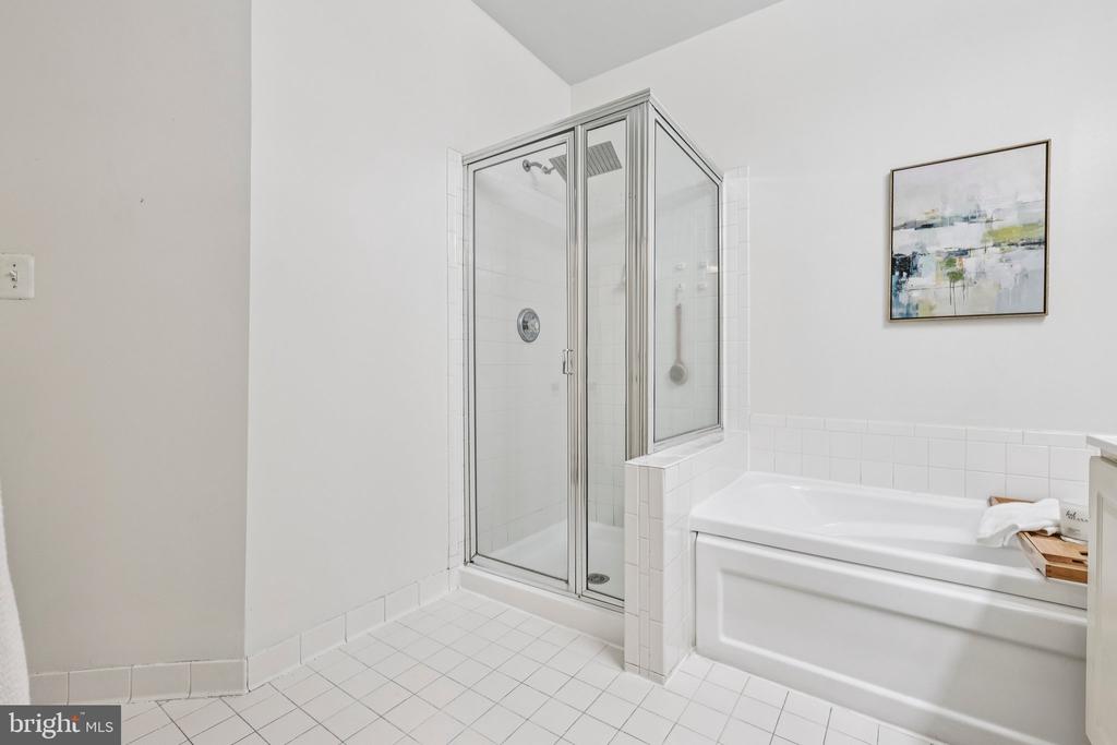 4681 LAWTON WAY Unit: 103