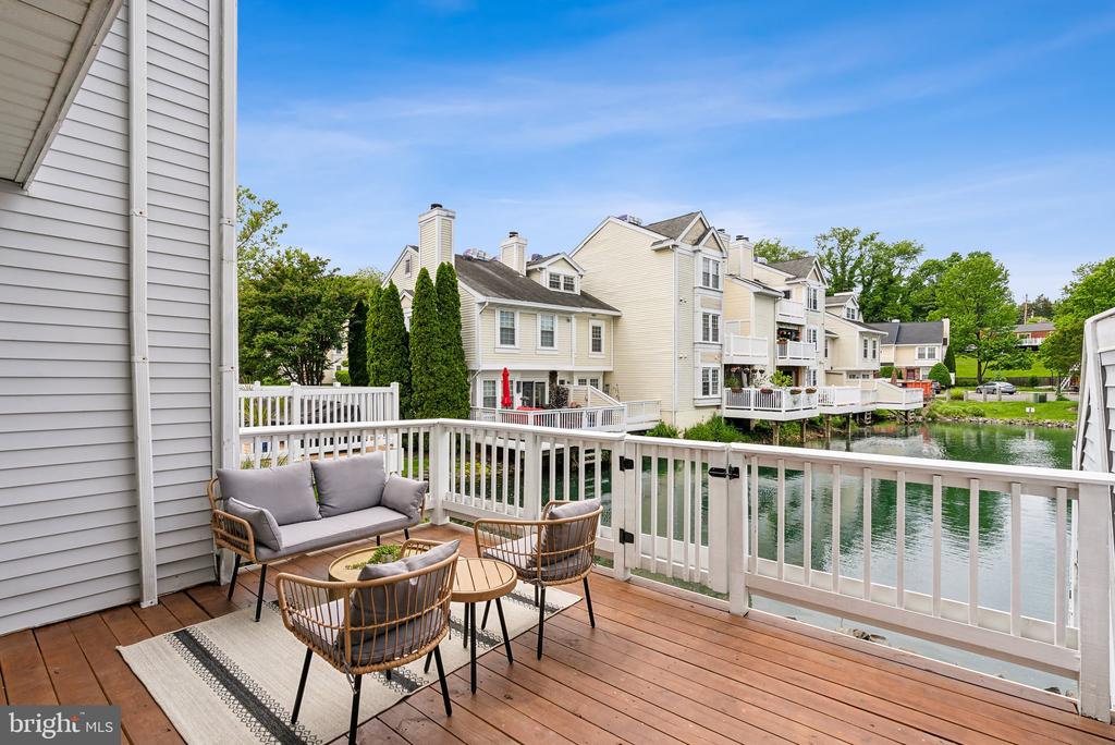 3316 LAKESIDE VIEW DRIVE 3-7