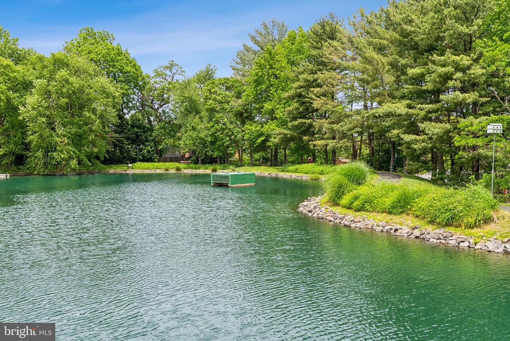 3316 LAKESIDE VIEW DRIVE 3-7