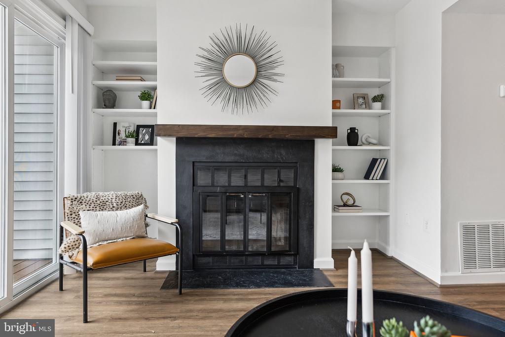 3316 LAKESIDE VIEW DRIVE 3-7