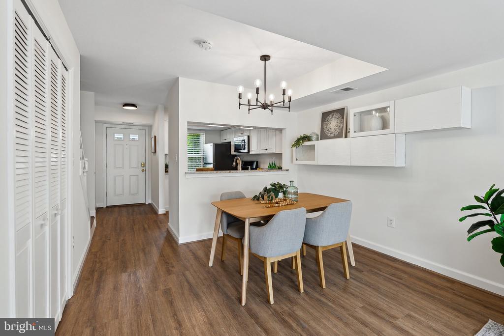 3316 LAKESIDE VIEW DRIVE 3-7