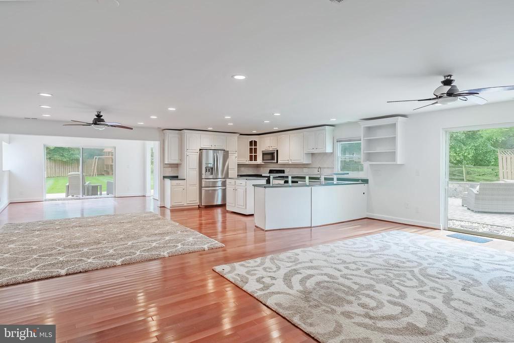 5923 WESTRIDGE COURT