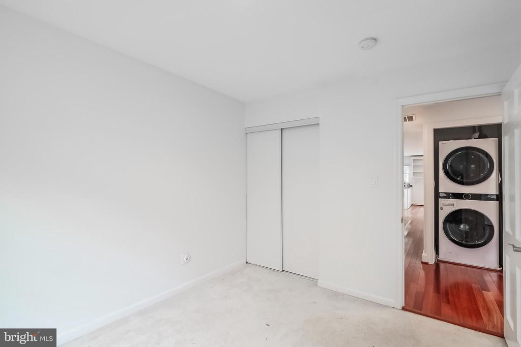 5923 WESTRIDGE COURT