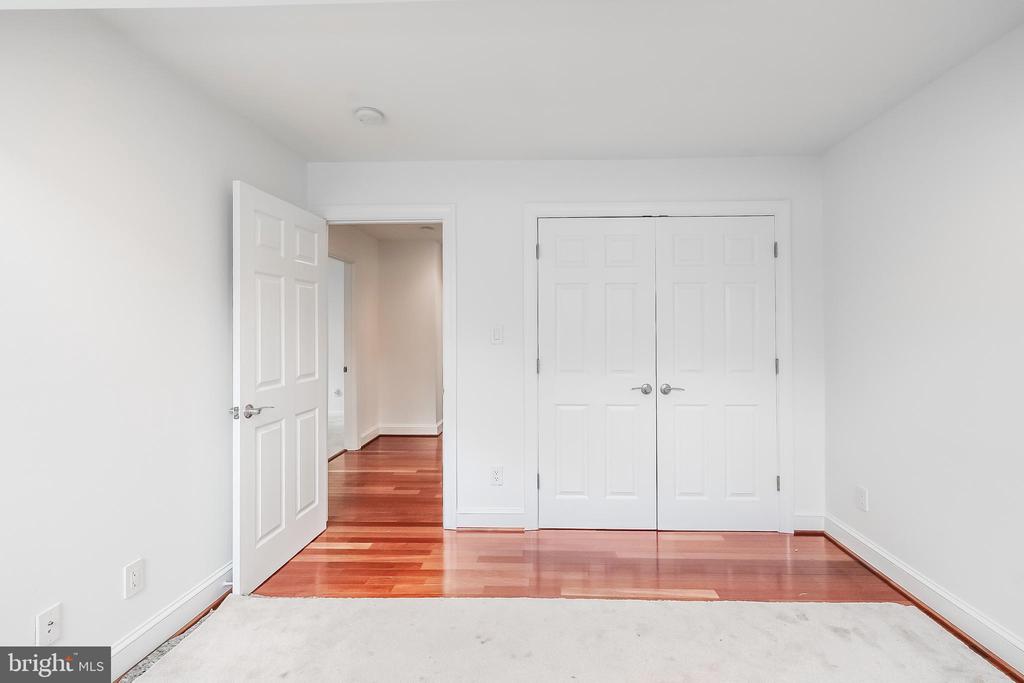 5923 WESTRIDGE COURT