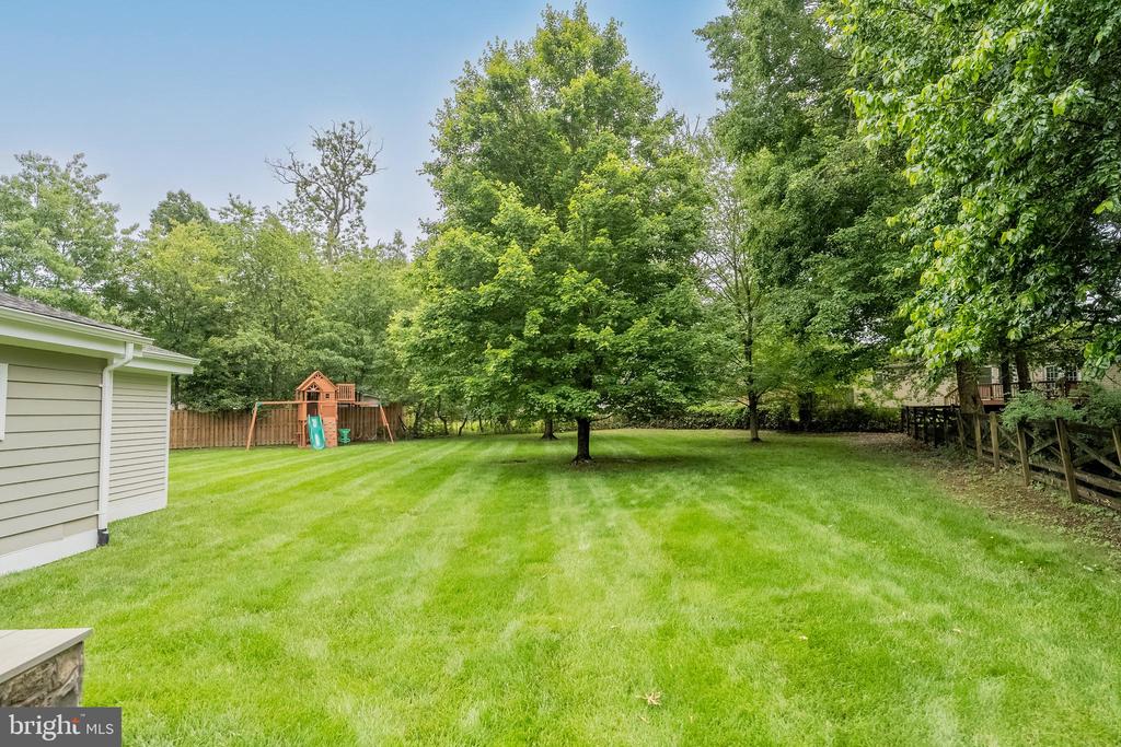 5923 WESTRIDGE COURT