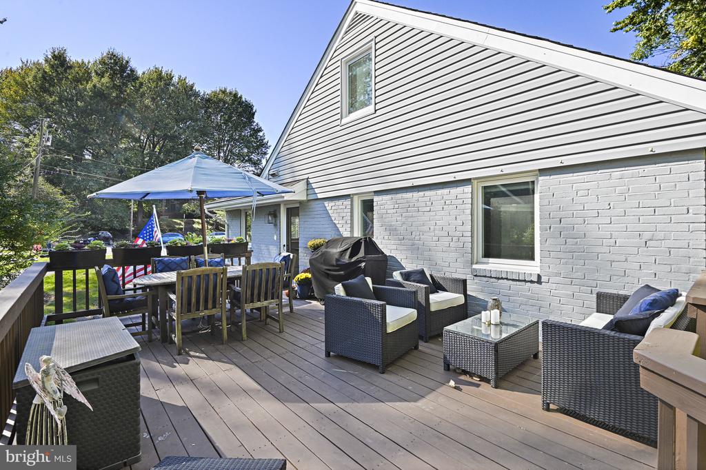 6602 JERRY PLACE