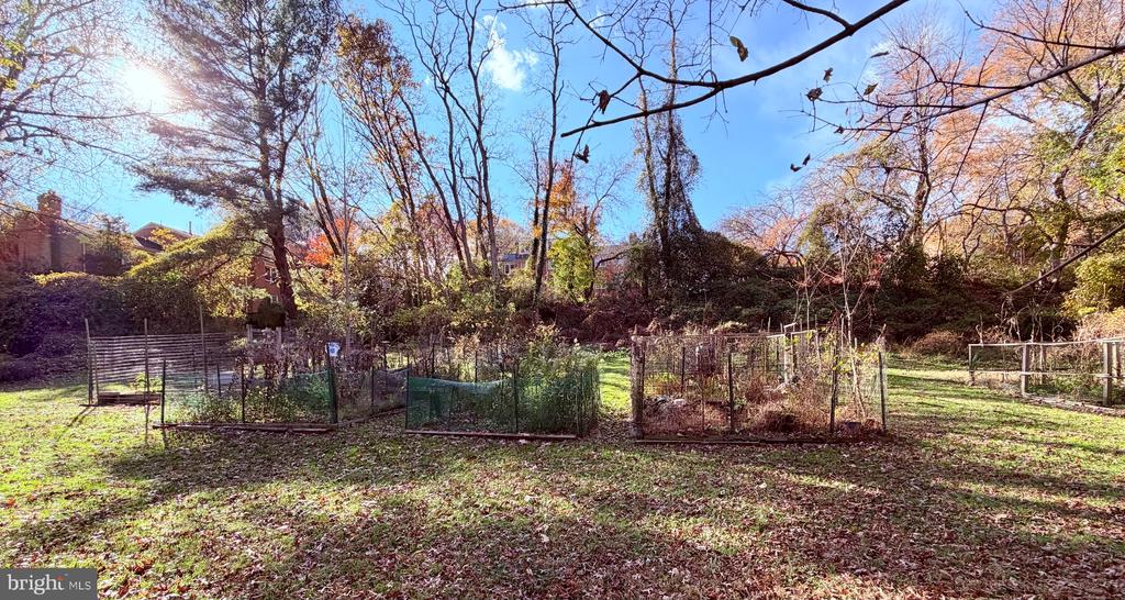 2005 HIGHBORO WAY