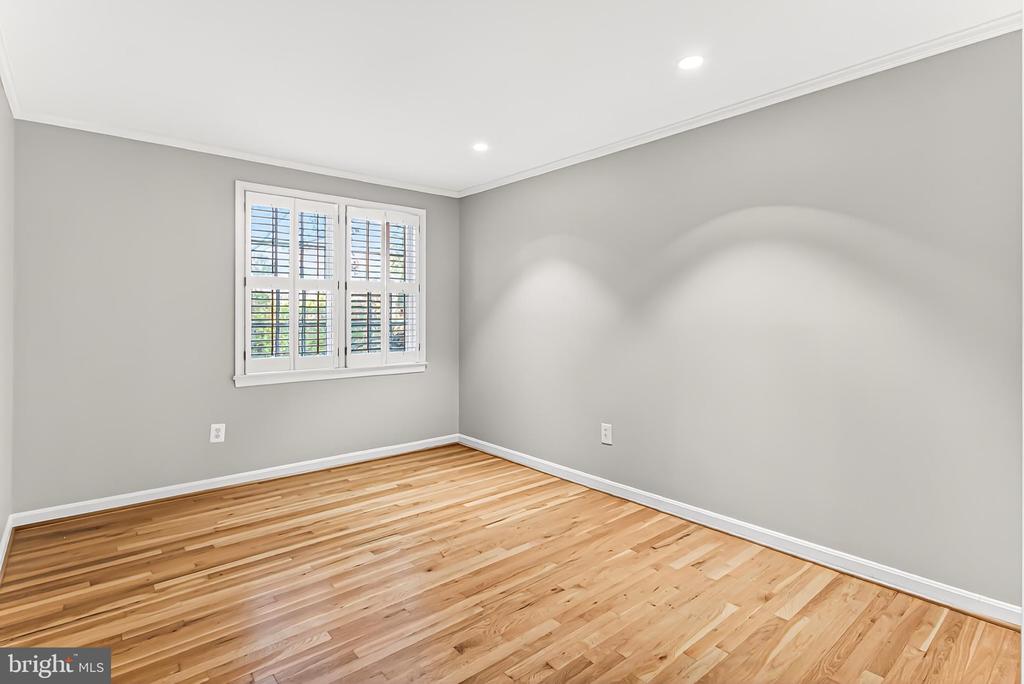2005 HIGHBORO WAY