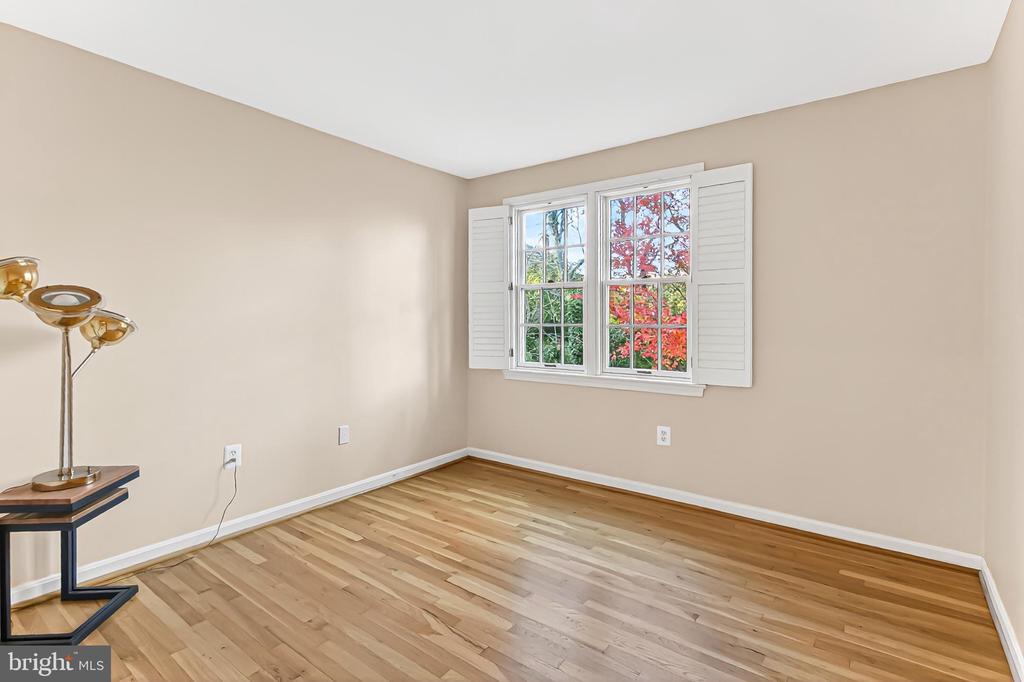 2005 HIGHBORO WAY