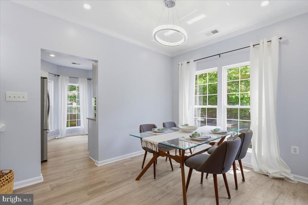 4127 FOUNTAINSIDE LANE Unit: 201